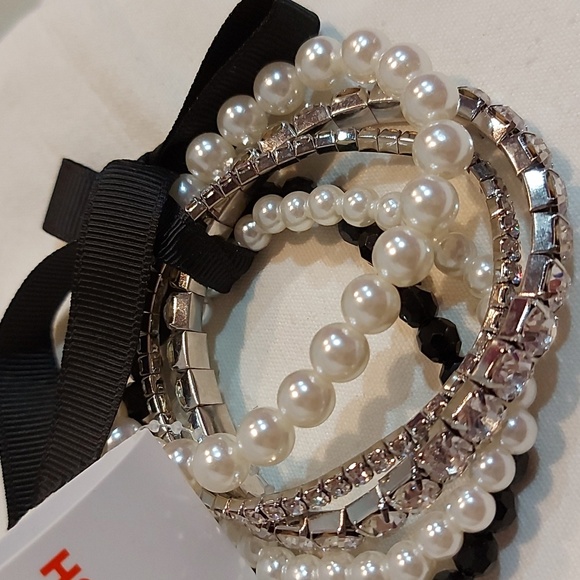 NWT Joe Fresh 5pc rhinestone & pearls bracelet - Picture 2 of 6